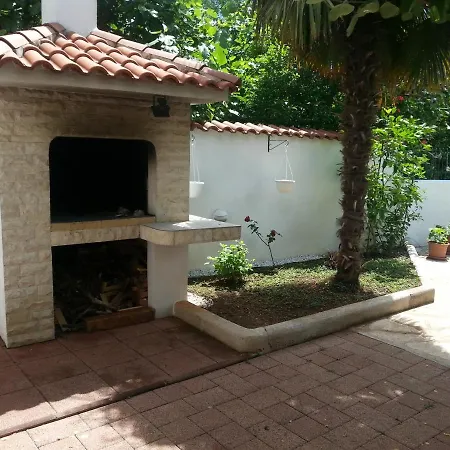 דירה With Parking Space Biograd Na Moru, Biograd - 11150 *